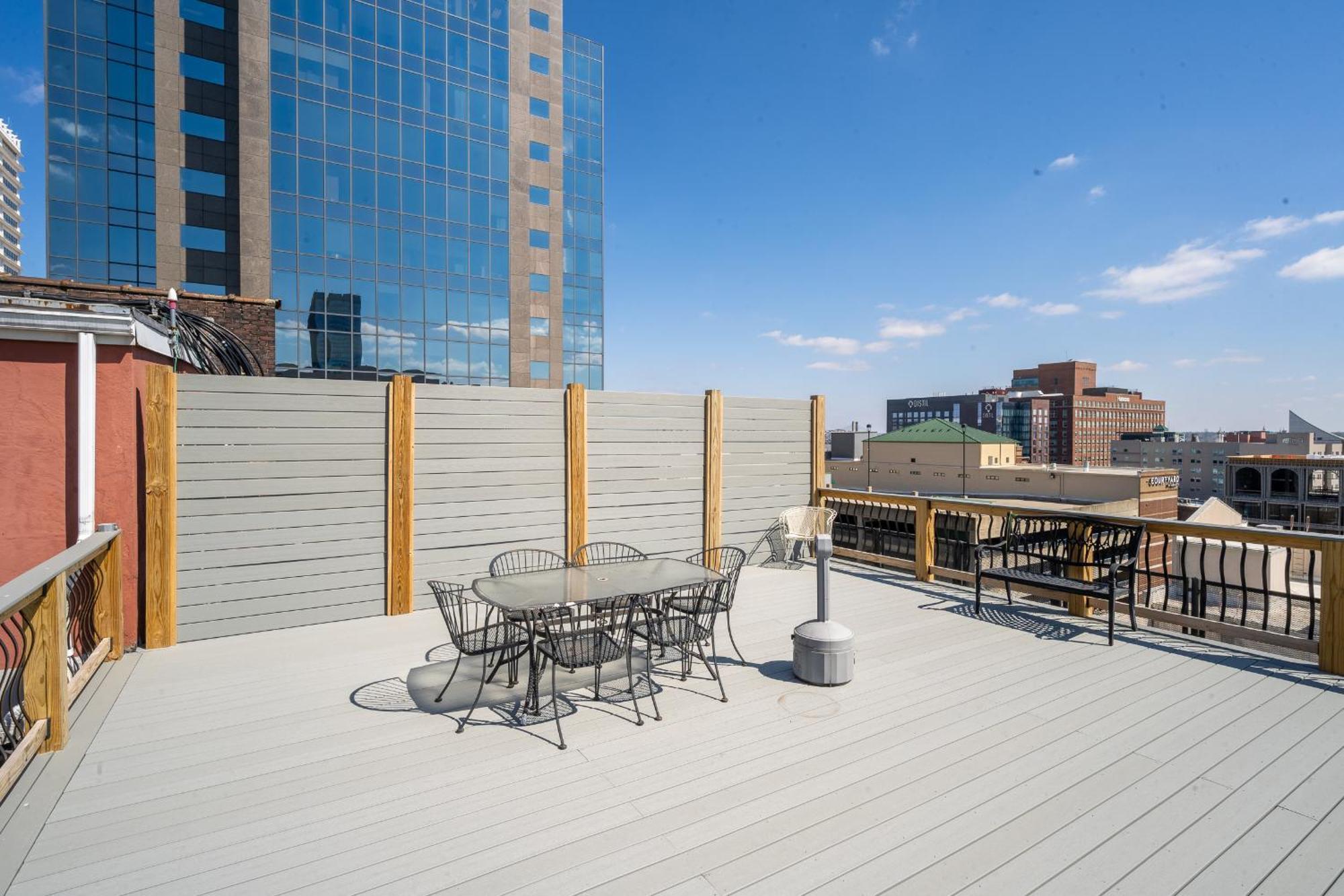 Top Floor Penthouse At The Historic Levy Building 루이빌 외부 사진